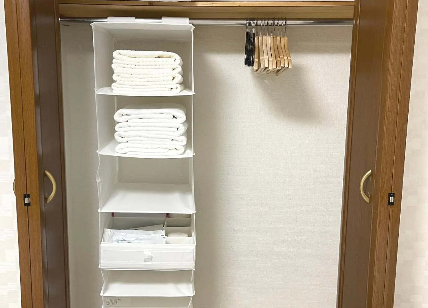 #1 新宿まで2分! 清潔で安全な部屋! Wifi無料! Tokyo Japan